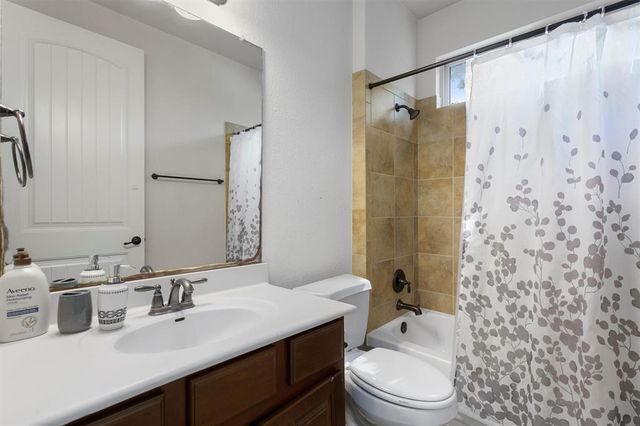 3904 Avery Woods LN, Cedar Park, TX 78613
