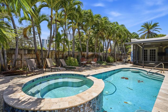 1658 JACKSON Street, Hollywood, FL 33020