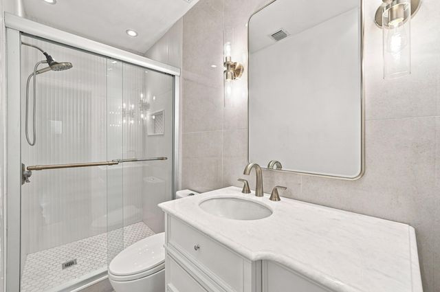 1658 JACKSON Street, Hollywood, FL 33020