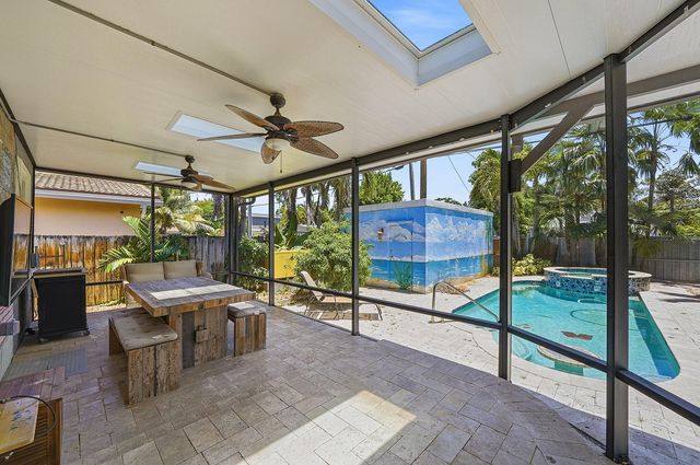 1658 JACKSON Street, Hollywood, FL 33020