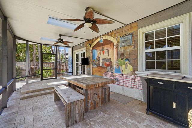 1658 JACKSON Street, Hollywood, FL 33020