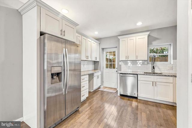 2237 SEARS ST, Philadelphia, PA 19146