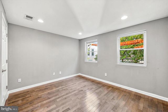 2237 SEARS ST, Philadelphia, PA 19146