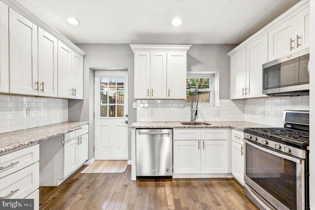 2237 SEARS ST, Philadelphia, PA 19146