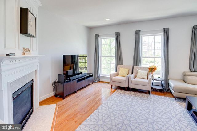14633 WEEBURN WAY, Woodbridge, VA 22191