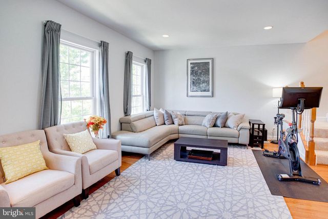 14633 WEEBURN WAY, Woodbridge, VA 22191