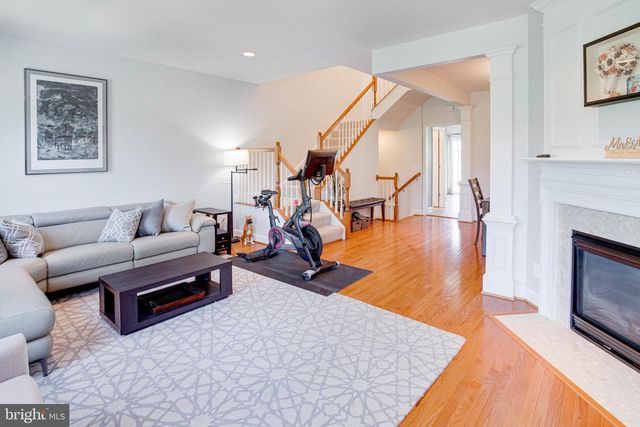 14633 WEEBURN WAY, Woodbridge, VA 22191