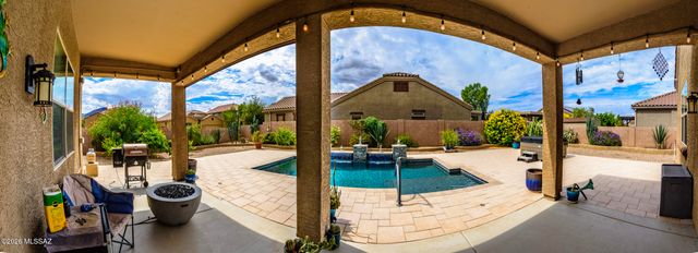 9657 N Texas Ebony Lane, Marana, AZ 85653