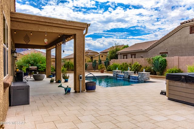 9657 N Texas Ebony Lane, Marana, AZ 85653
