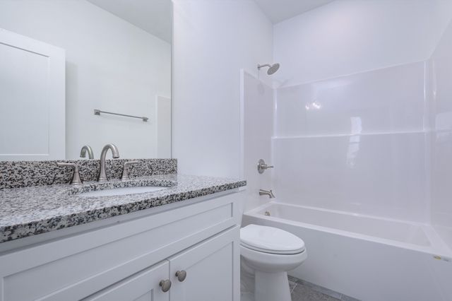 1170 S Dickerson Rd Unit 25, Goodlettsville, TN 37072