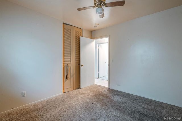 29071 Annapolis Road, Westland, MI 48186