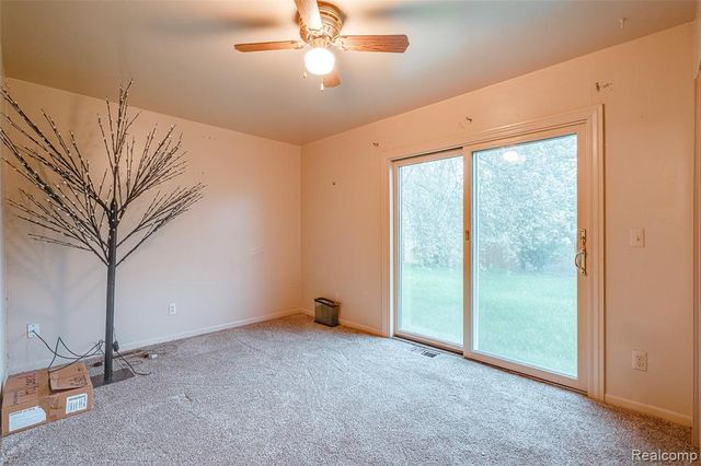 29071 Annapolis Road, Westland, MI 48186