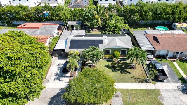 21211 NE 2nd Ave, Miami, FL 33179