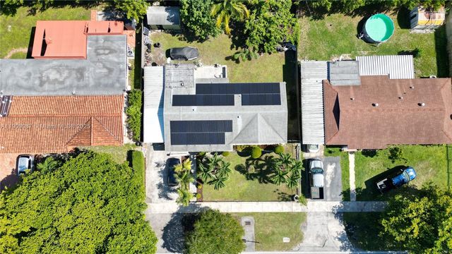 21211 NE 2nd Ave, Miami, FL 33179