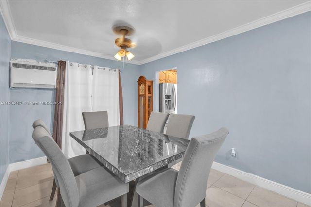 21211 NE 2nd Ave, Miami, FL 33179