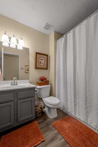 102 Parkwood Drive, Wilmore, KY 40390