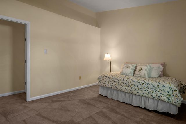 102 Parkwood Drive, Wilmore, KY 40390