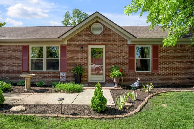 102 Parkwood Drive, Wilmore, KY 40390