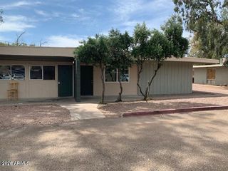2030 W CACTUS Road C, Phoenix, AZ 85029