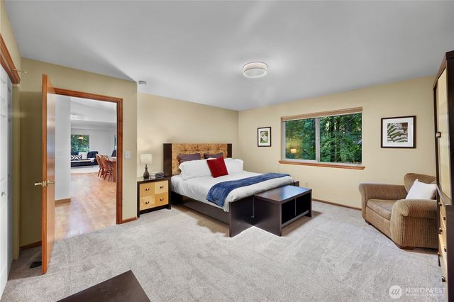 6929 Baker Circle, Deming, WA 98244