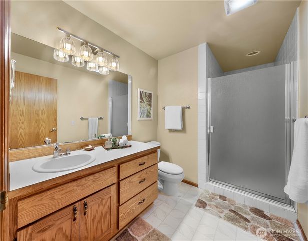 6929 Baker Circle, Deming, WA 98244