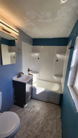 1908 Kosciuszko Avenue, Bay City, MI 48708