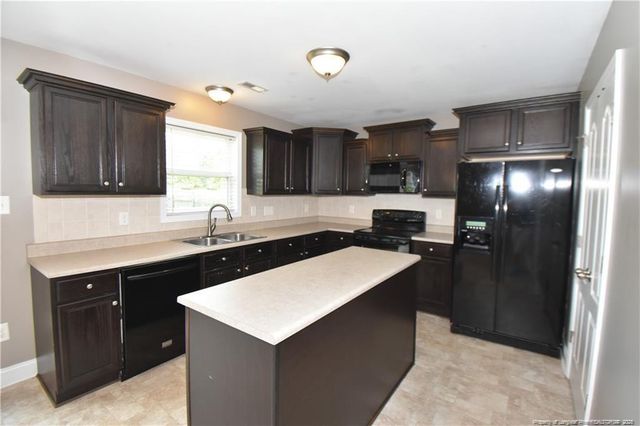 131 S Prince Henry Way, Cameron, NC 28376