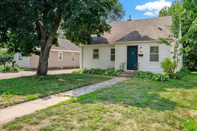7512 Emerson Avenue S, Richfield, MN 55423