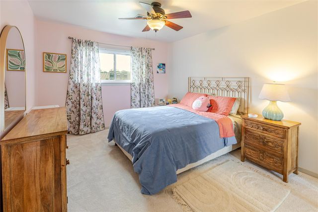 123 S Cedar Street, Lake Jackson, TX 77566