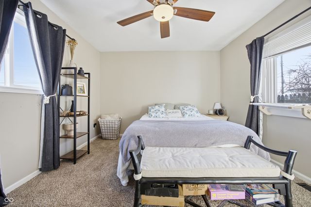 637 W south Street, Shelbyville, IN 46176