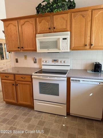 2303 Early Dawn Circle, Melbourne, FL 32935