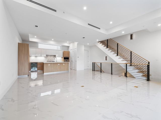 804 NE 2nd Street, Fort Lauderdale, FL 33301