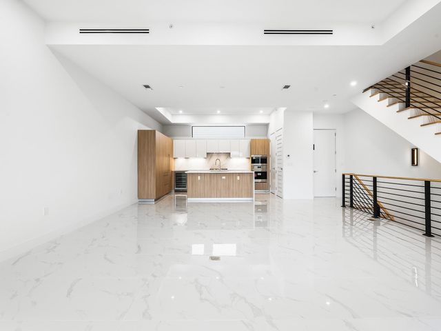 804 NE 2nd Street, Fort Lauderdale, FL 33301