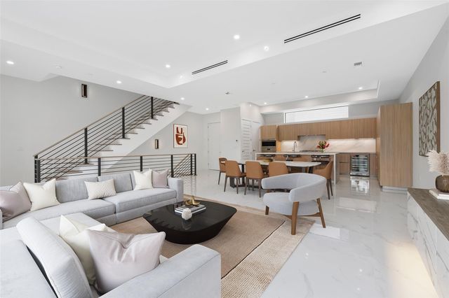 804 NE 2nd Street, Fort Lauderdale, FL 33301