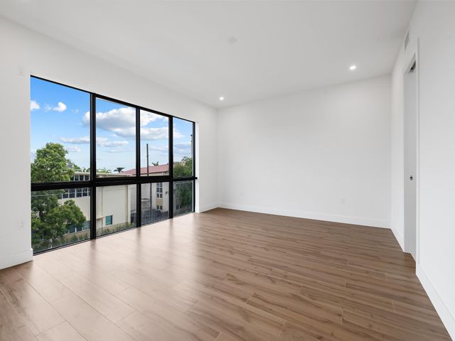 804 NE 2nd Street, Fort Lauderdale, FL 33301