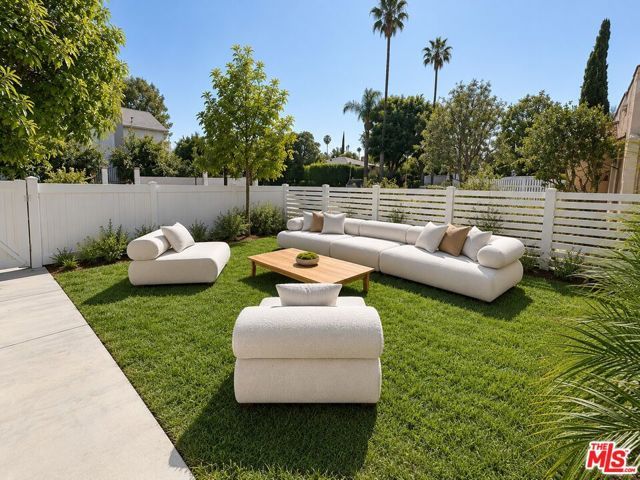 14153 Archwood Street, Los Angeles, CA 91405