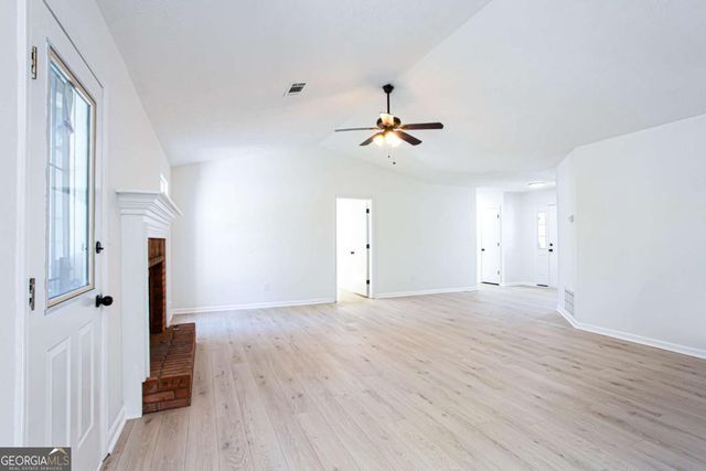 338 Fieldgreen Drive, Jonesboro, GA 30238