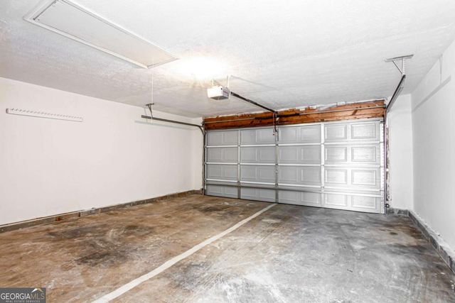 338 Fieldgreen Drive, Jonesboro, GA 30238