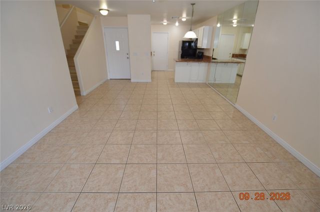 3553 East Casa Real Way, Las Vegas, NV 89147