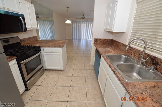 3553 East Casa Real Way, Las Vegas, NV 89147