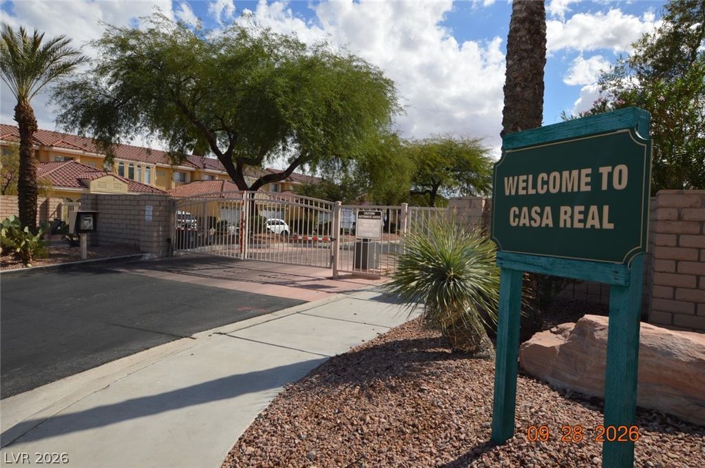 3553 East Casa Real Way, Las Vegas, NV 89147 — photo 2