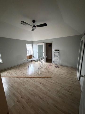 13843 Daehne Drive, Houston, TX 77014