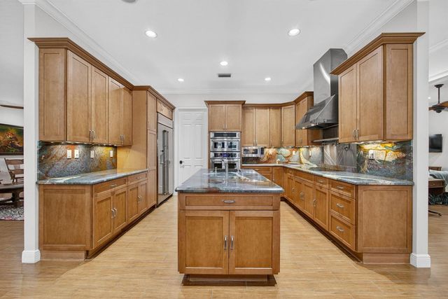 11085 86TH Street N, West Palm Beach, FL 33412
