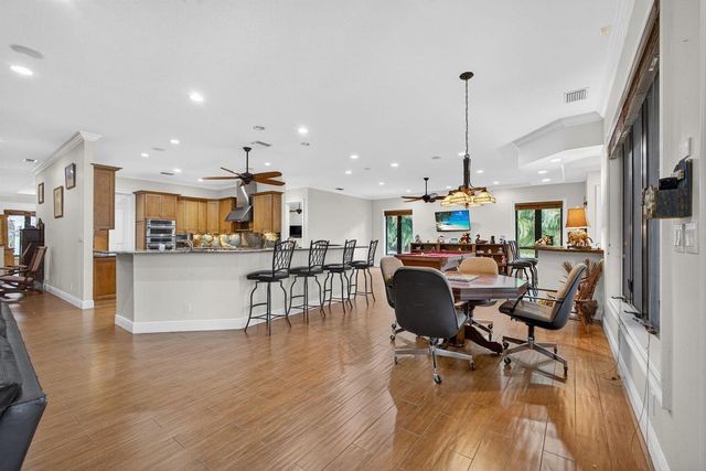 11085 86TH Street N, West Palm Beach, FL 33412