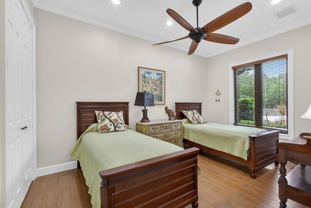 11085 86TH Street N, West Palm Beach, FL 33412