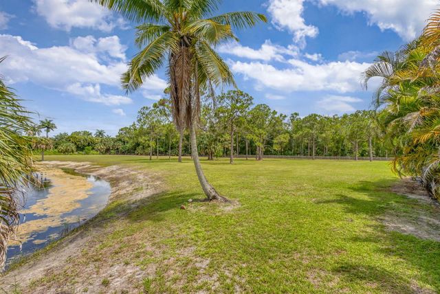 11085 86TH Street N, West Palm Beach, FL 33412