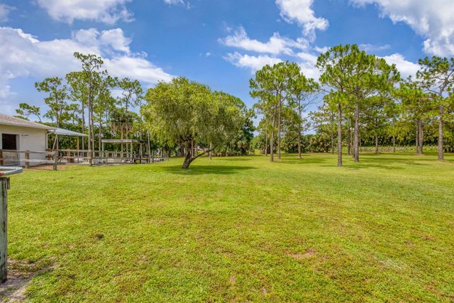11085 86TH Street N, West Palm Beach, FL 33412