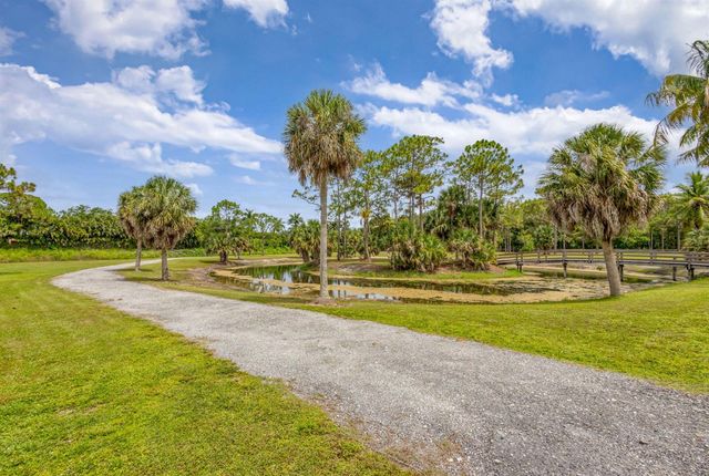 11085 86TH Street N, West Palm Beach, FL 33412
