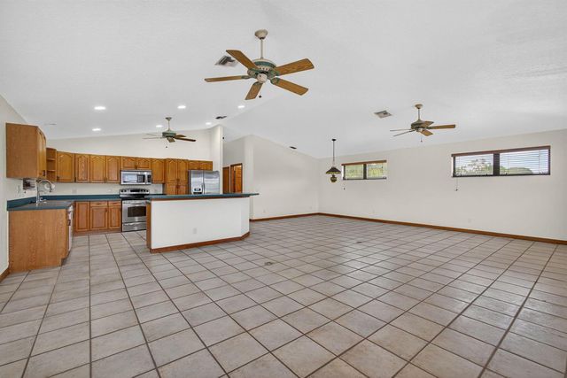 11085 86TH Street N, West Palm Beach, FL 33412