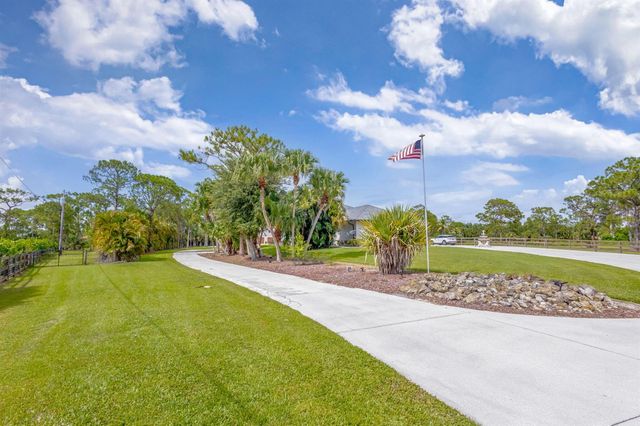 11085 86TH Street N, West Palm Beach, FL 33412